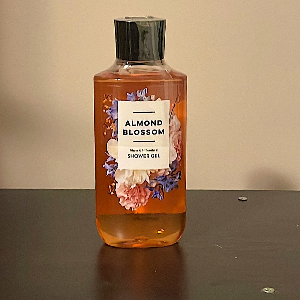 This is shower gel that is usually from bath and body works but this is cheaper!